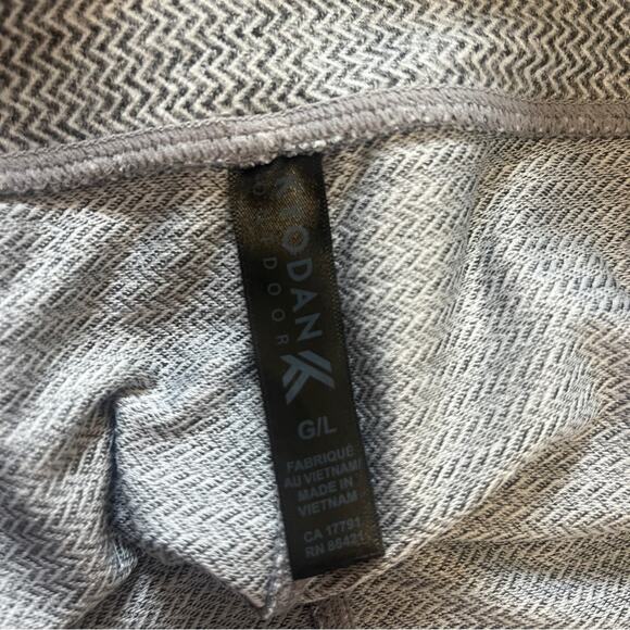 Kyodan Athletic Pants Womens Size Large Chevron Black Gray Running Workout Gym - Picture 6 of 11